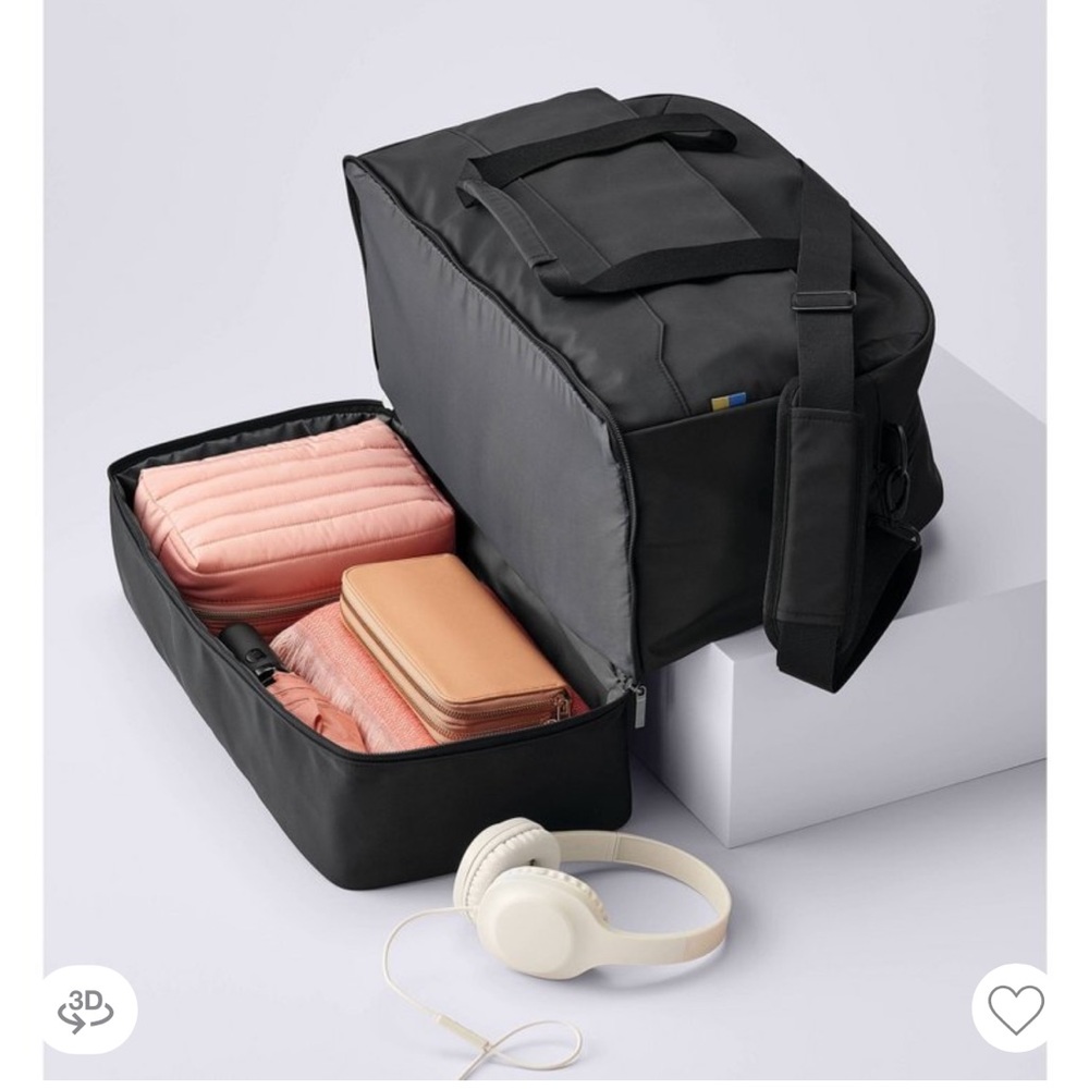 Target Gray Weekender Bag - Picture 4 of 7